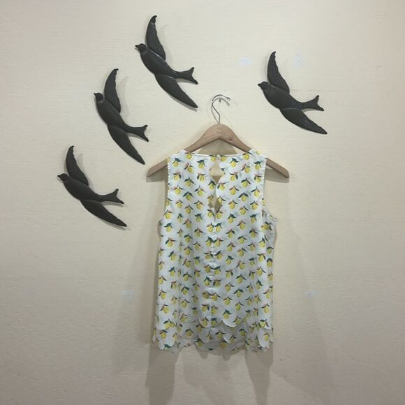 Maison Jules Lemon Print Sleeveless Blouse with Scalloped Hem - S - Picture 9 of 11
